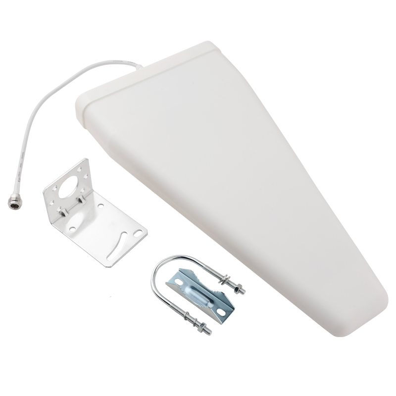  浚县对数周期天线定向接收发射700-3700MHz